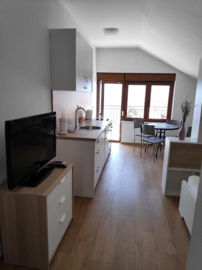 Apartman Anicic Podaca Bagian luar foto