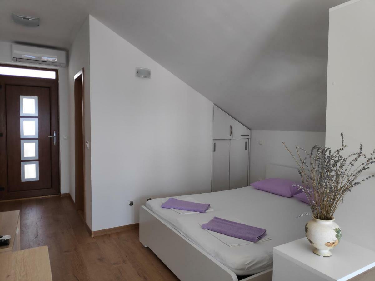 Apartman Anicic Podaca Bagian luar foto