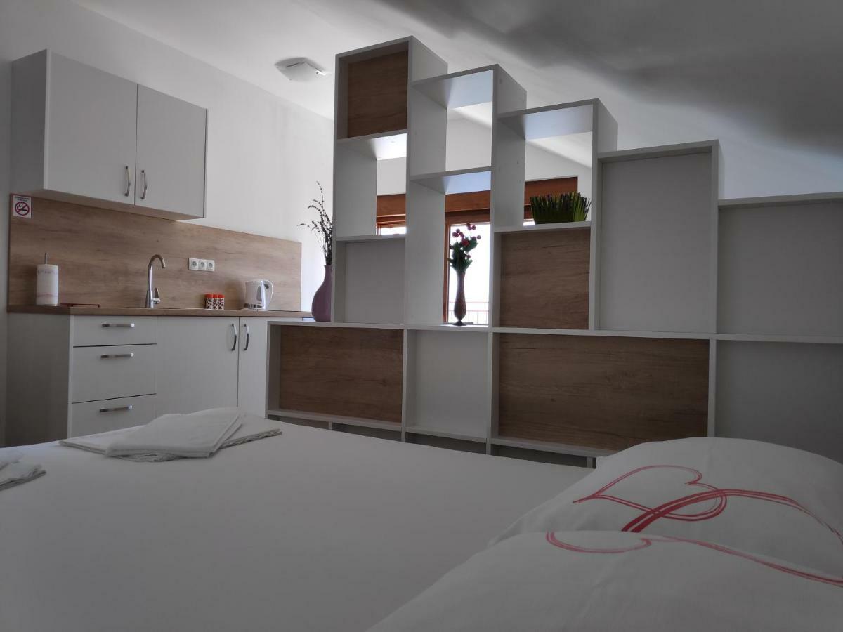 Apartman Anicic Podaca Bagian luar foto