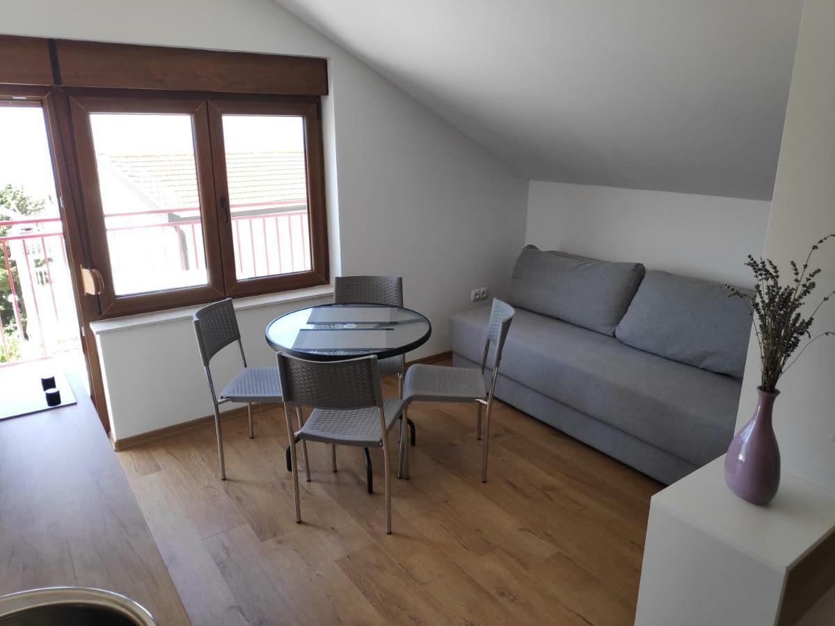 Apartman Anicic Podaca Bagian luar foto